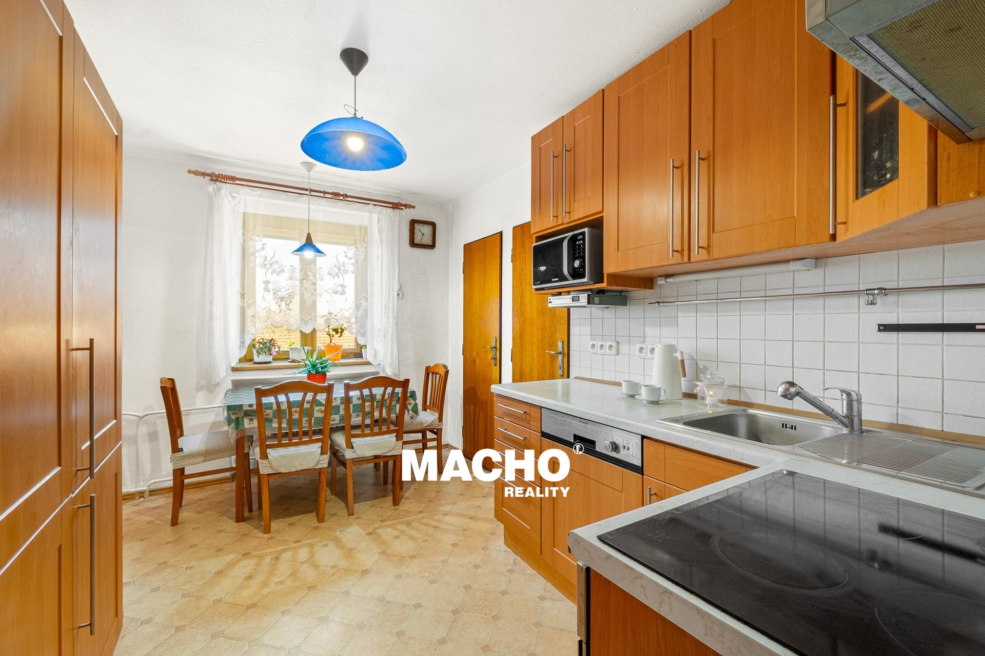 robert-macho-reality-prodej-usedlosti-maly-jezov-20