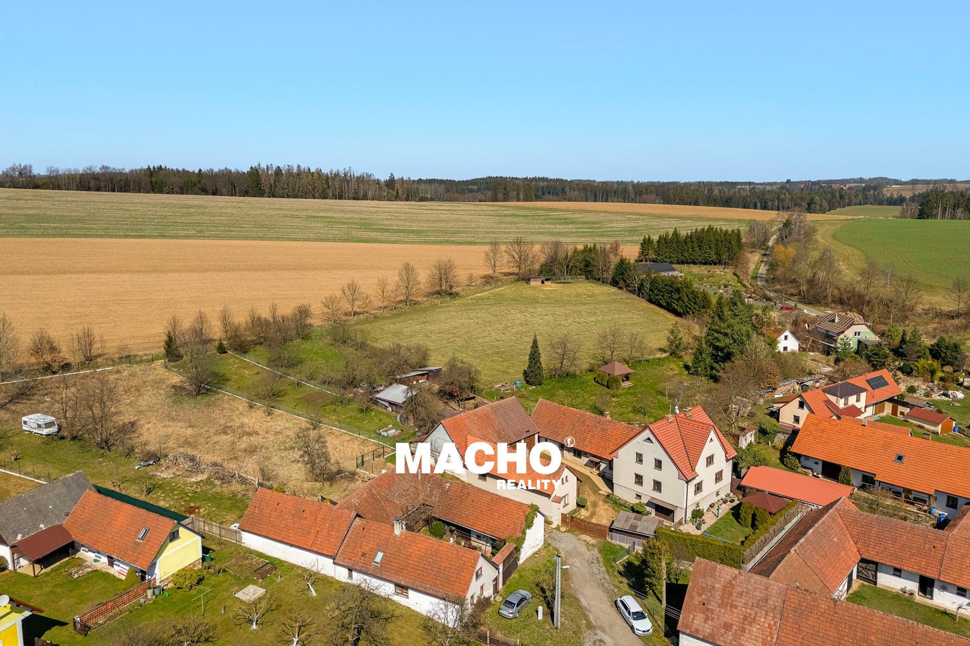 robert-macho-reality-prodej-usedlosti-maly-jezov-36