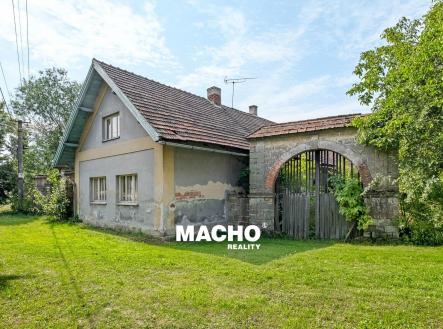 Prodej zemědělského objektu, 2 763 m²