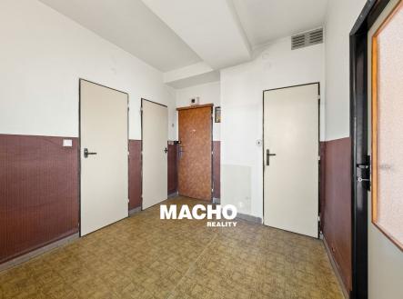 machoreality-prodej-bytu-nad-strouhou-praha-06