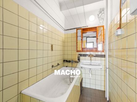 machoreality-prodej-bytu-nad-strouhou-praha-10