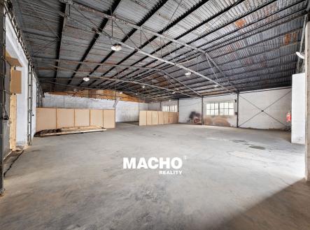 Pronájem komerčního objektu, sklad, 405 m²