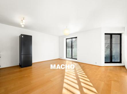 Pronájem bytu, 2+kk, 51 m²