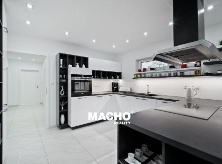Prodej domu/vily, 220 m²