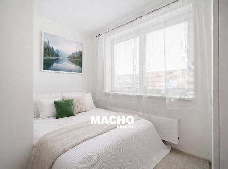 Pronájem bytu, 1+kk, 36 m²