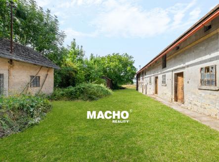 Prodej zemědělského objektu, 2 763 m²