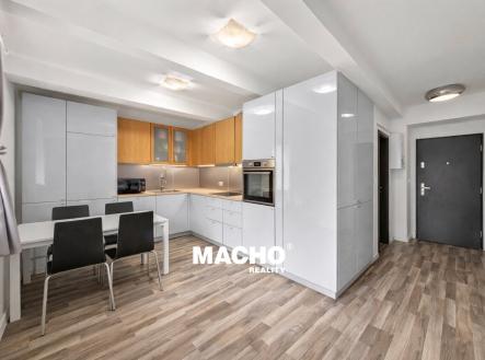 Pronájem bytu, 1+1, 45 m²