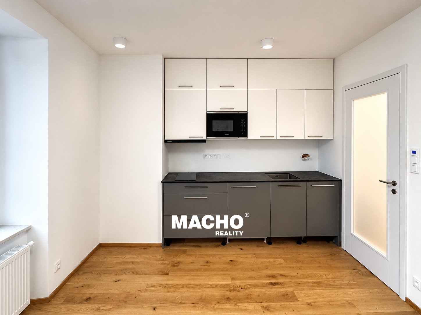 Pronájem bytu 1+kk, 26 m² - Nuselský pivovar