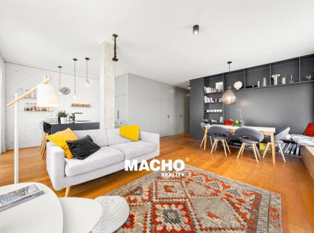 Pronájem bytu, 2+kk, 66 m²