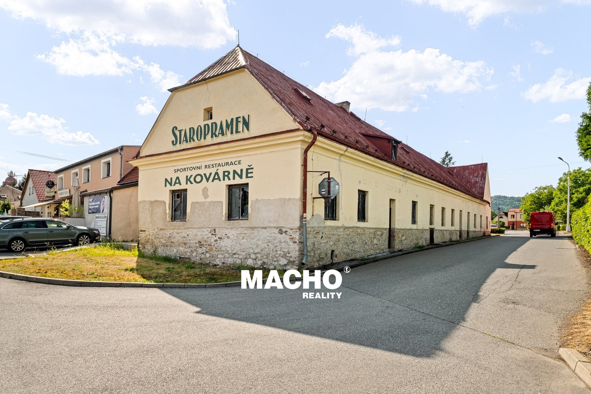 Prodej komerční nemovitosti 286 m², Řitka