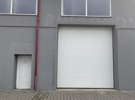Pronájem komerčního objektu, sklad, 104 m²