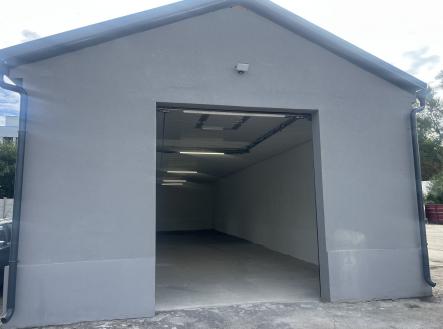 Pronájem komerčního objektu, sklad, 130 m²