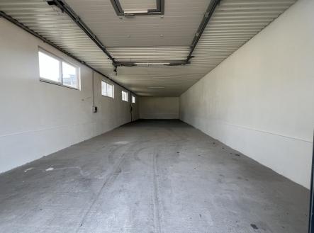Pronájem komerčního objektu, sklad, 130 m²