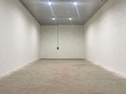 Pronájem komerčního objektu, sklad, 125 m²