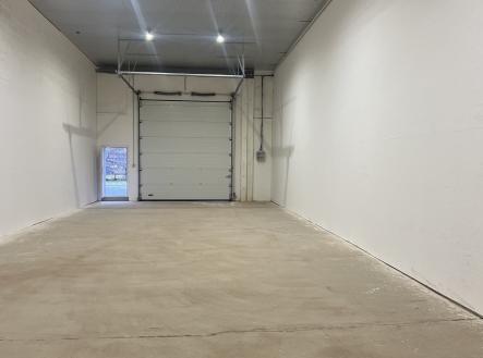 Pronájem komerčního objektu, sklad, 150 m²