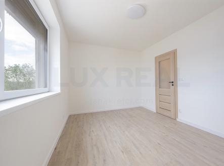 Pronájem bytu, 2+kk, 77 m²