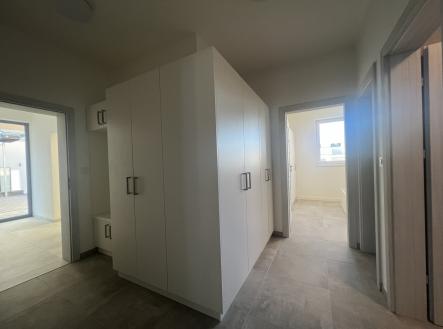 Pronájem bytu, 2+kk, 54 m²