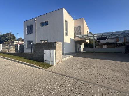 Pronájem bytu, 2+kk, 54 m²