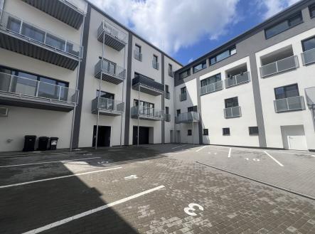 Pronájem bytu, 1+kk, 32 m²