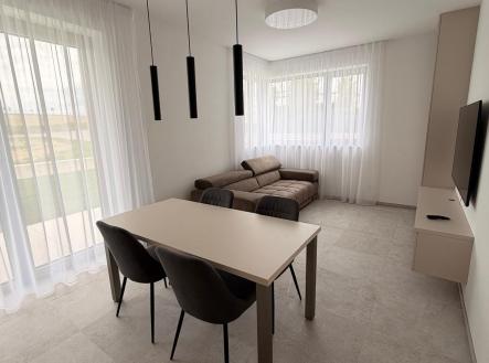 Pronájem bytu, 2+kk, 65 m²