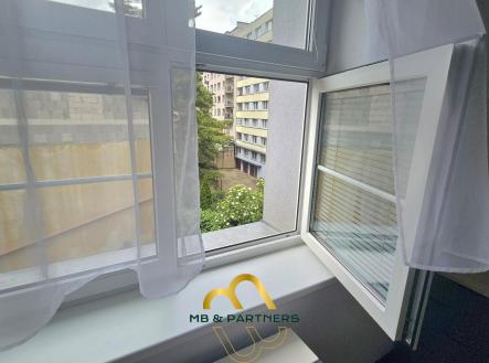 Pronájem bytu, 2+kk, 44 m²