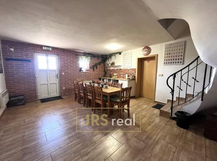 Prodej hotel, 250 m²