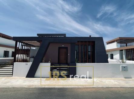 Orchid Casel de Paradise.