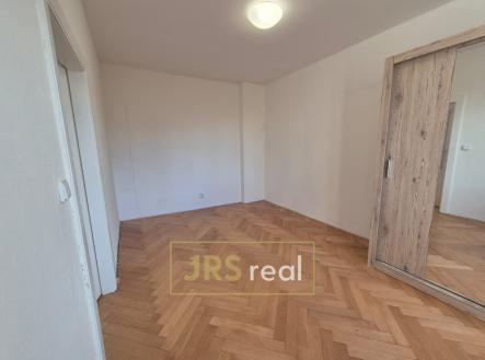 Pronájem bytu, 2+1, 67 m²