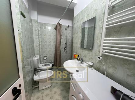 WhatsApp Image 2025-12-04 at 12.45.53 (11)