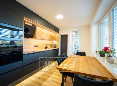 Prodej bytu, 3+kk, 84 m² obrázek