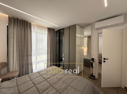 Prodej bytu, 2+kk, 93 m²