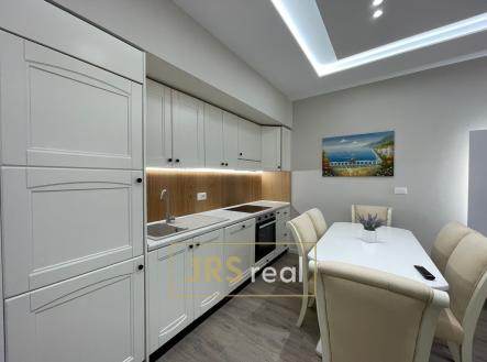 Prodej bytu, 2+kk, 56 m²