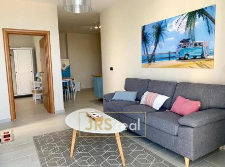 WhatsApp Image 2025-12-12 at 11.46.03