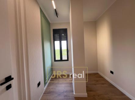 WhatsApp Image 2026-01-26 at 12.12.13 (2)