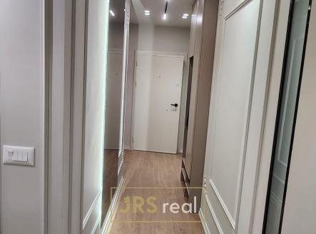 WhatsApp Image 2025-12-11 at 20.17.55