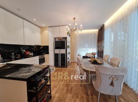 WhatsApp Image 2026-02-09 at 12.00.54 (3)