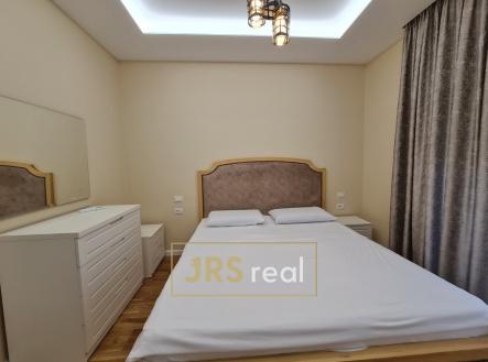 WhatsApp Image 2026-02-09 at 12.00.54 (9)