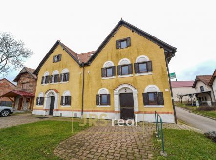 Prodej hotel, 321 m²