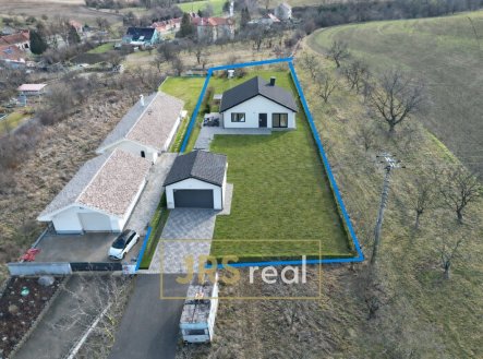 Prodej stavebního pozemku 2 239 m², Dobročkovice