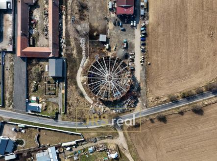 Prodej zemědělského objektu, 2 465 m²
