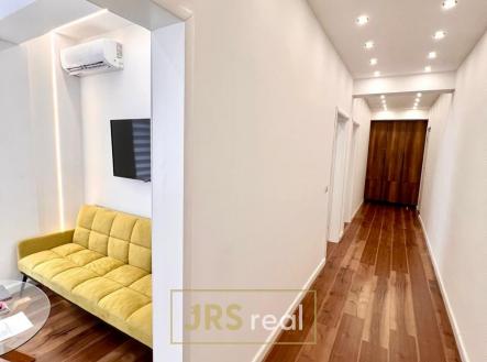 WhatsApp Image 2026-03-05 at 14.04.56 (7)