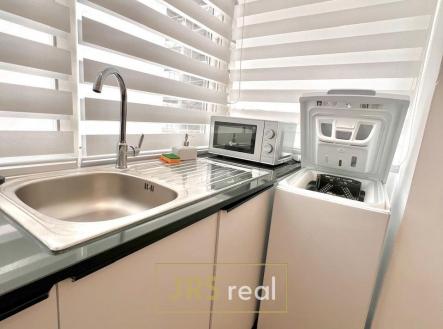 WhatsApp Image 2026-03-05 at 14.04.56 (1)