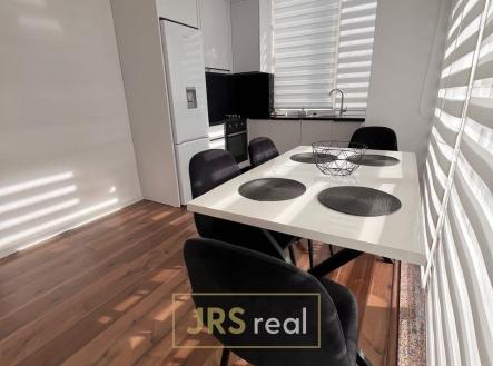 WhatsApp Image 2026-03-05 at 14.04.55 (2)