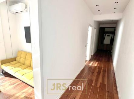 WhatsApp Image 2026-03-05 at 14.04.55 (3)