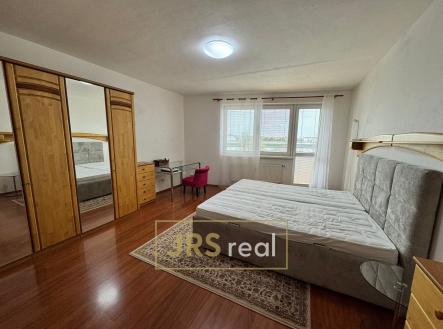 Pronájem bytu, 2+kk, 72 m²