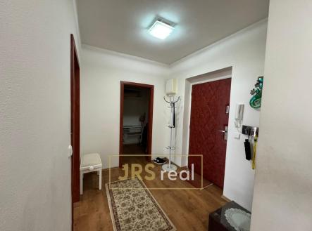 Pronájem bytu, 2+kk, 72 m²