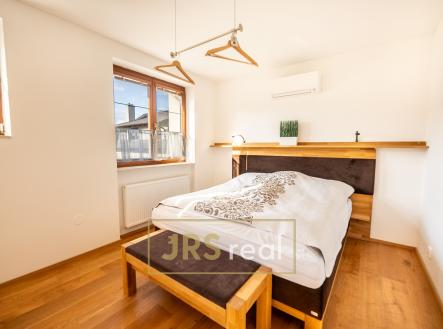 Pronájem bytu, 2+1, 56 m²