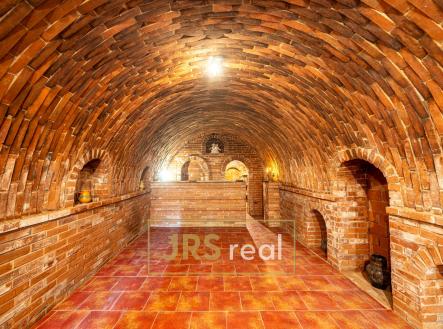 Prodej hotel, 90 m²