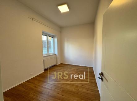 Pronájem bytu, 3+kk, 64 m²