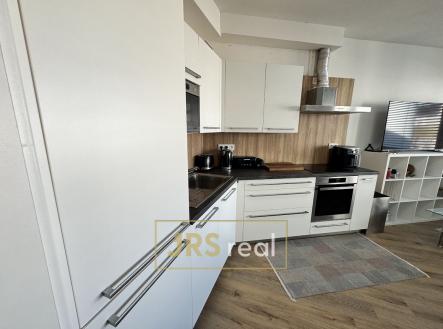 Pronájem bytu, 1+kk, 45 m²